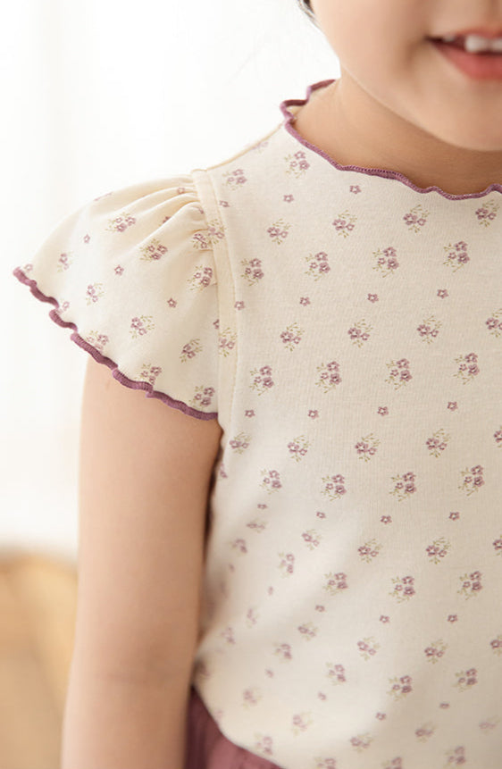 חולצה עם שרוולים והדפס פרחים עם תפירה מיוחדת בקצוות - 100% כותנה