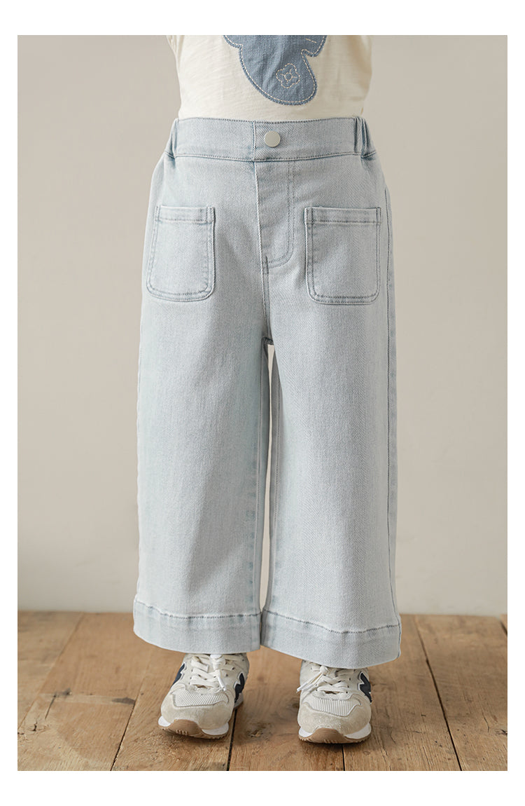 ג׳ינס בהיר גזרה מתרחבת